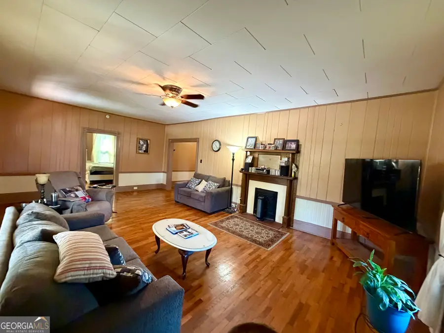 312 N Line Street, Dexter, GA 31019 - #3