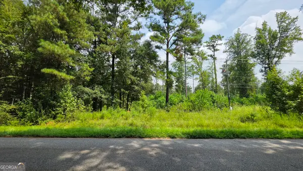 7127 New Forsyth Rd, Macon, GA 31210