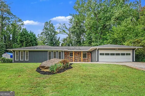 1129 Carla Joe Drive Sw, Lilburn, GA 30047
