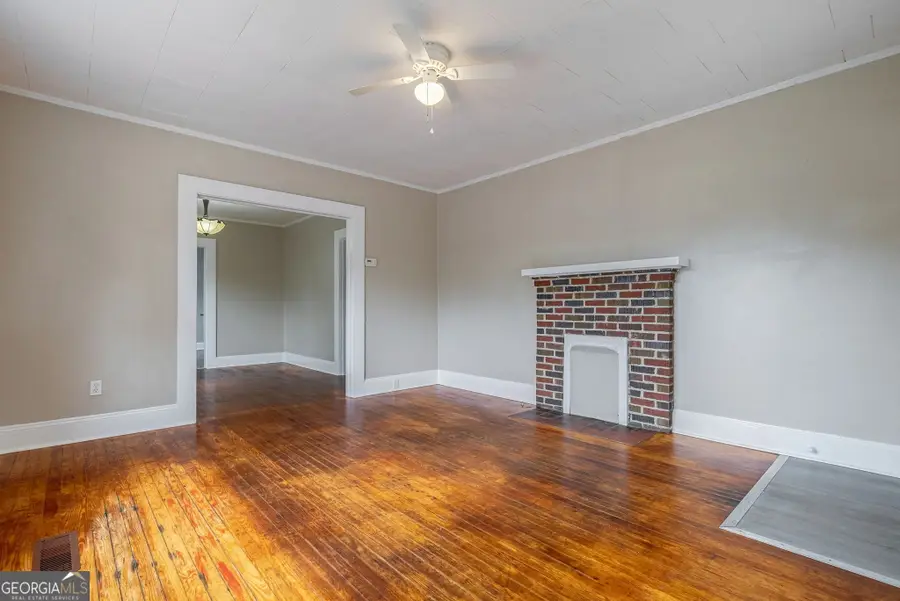 17 Oak Street, Elberton, GA 30635 - #3