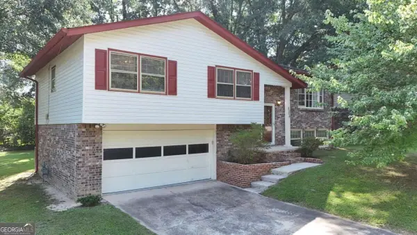6068 Prestige Valley Road, Morrow, GA 30260