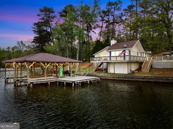 216 Deep Water Road, Mansfield, GA 30055