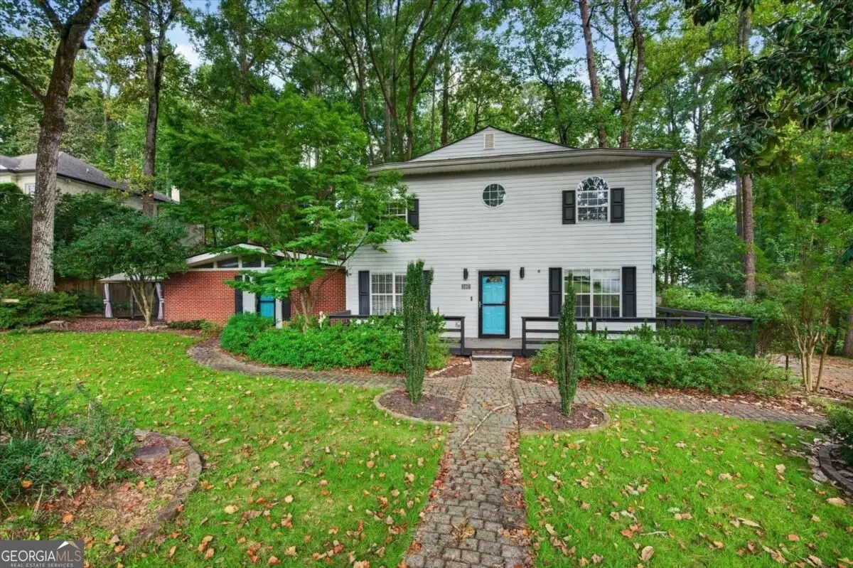 2447 E Osborne Road Ne, Atlanta, GA 30319 - #1