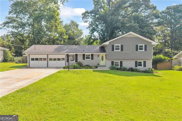 474 Royal Oaks Terrace, Stone Mountain, GA 30087