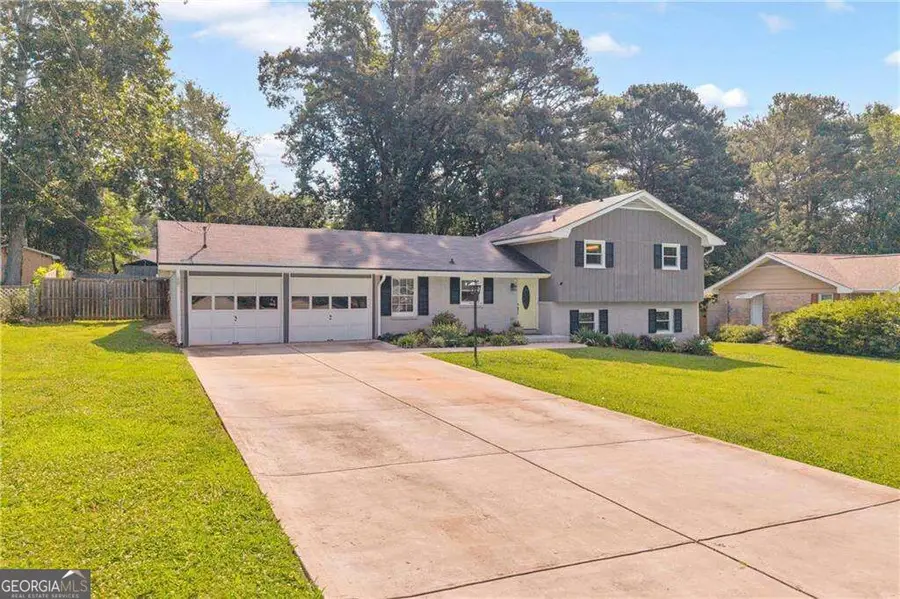 474 Royal Oaks Terrace, Stone Mountain, GA 30087 - #2