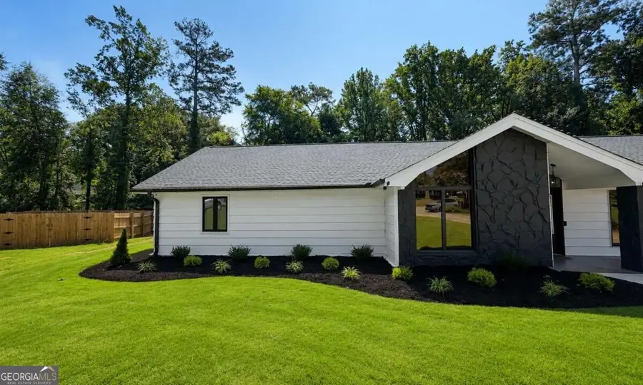 1300 Chipping Court, Roswell, GA 30076 - #3