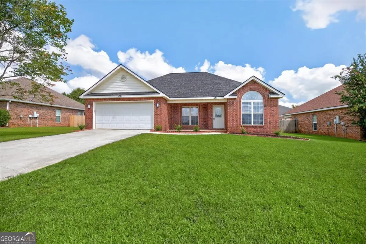 402 Sugarloaf Parkway, Perry, GA 31069 - #1