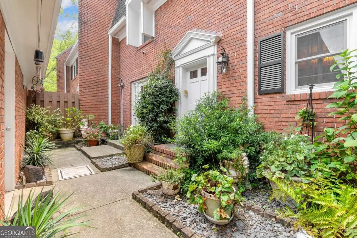 1417 Ashford Place Ne, Brookhaven, GA 30319 - #1