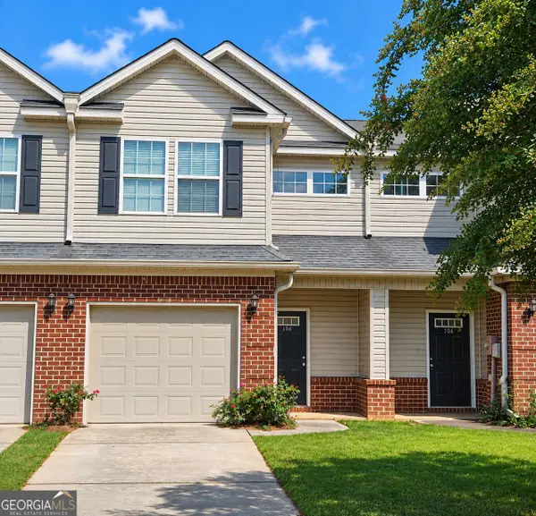 104 Cottage Circle, Byron, GA 31008