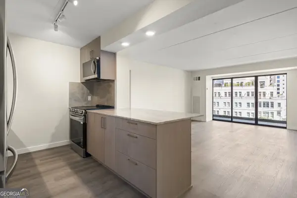 2460 Peachtree Road Ne #903, Atlanta, GA 30305