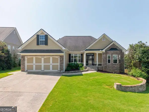 102 Colonial Circle Nw, Cartersville, GA 30120