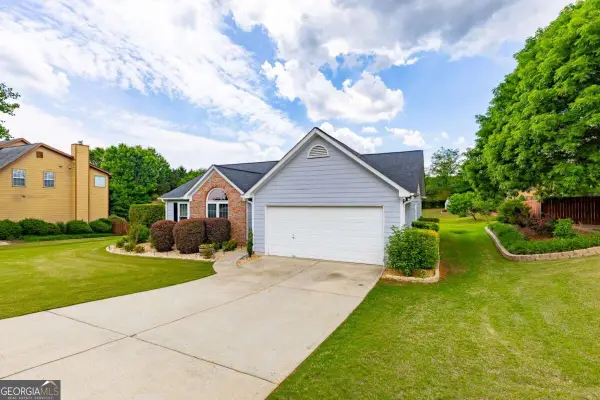 8860 Creekstone Place, Gainesville, GA 30506
