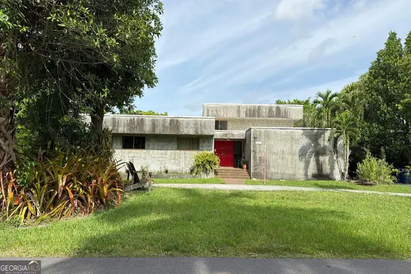 13050 N Calusa Club Drive, Miami, FL 33186