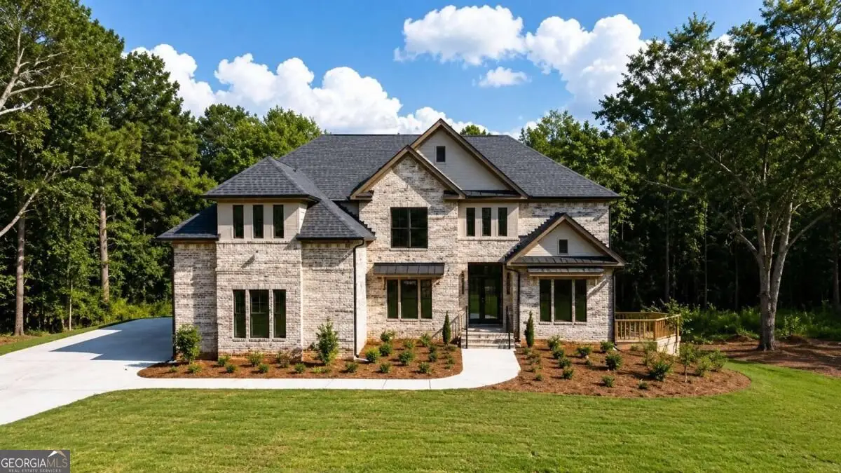 1332 New Hope Church Road, Loganville, GA 30052 - #1