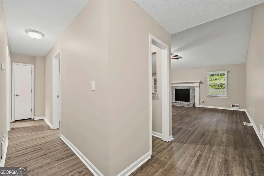 654 Village Creek Drive Sw, Lilburn, GA 30047 - #2