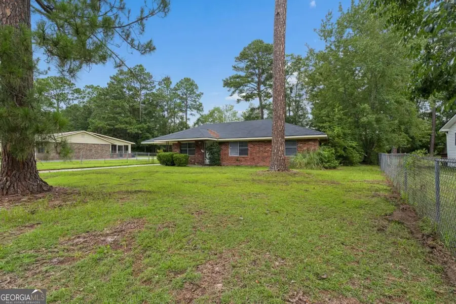 200 Becky Street, Hinesville, GA 31313 - #2
