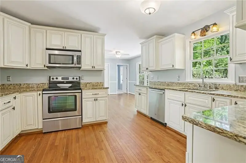 4683 Oberlin Way, Marietta, GA 30068 - #2