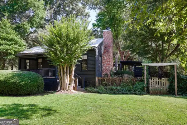 230 Georgia Avenue, Winterville, GA 30683