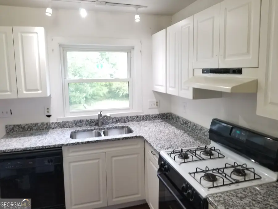 5066 Phillips Drive, Forest Park, GA 30297 - #3