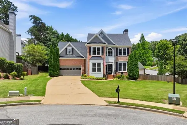 5437 Blue Cedar Drive, Sugar Hill, GA 30518
