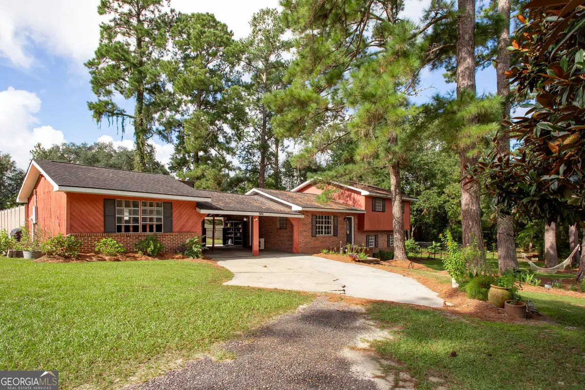 9890 Central Avenue, Waycross, GA 31503 - #1