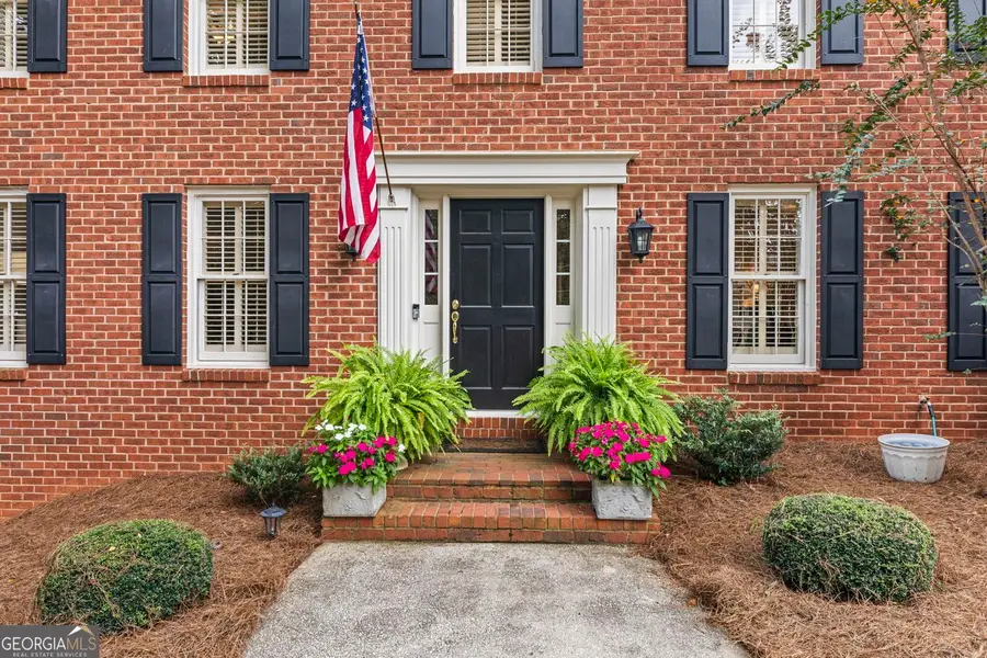 877 Guinevere Way Sw, Lilburn, GA 30047 - #3