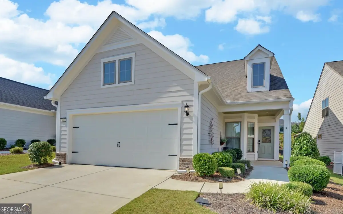 5663 Villa Crest Drive, Hoschton, GA 30548 - #1