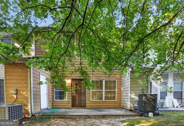 213 Brookview Drive, Riverdale, GA 30274