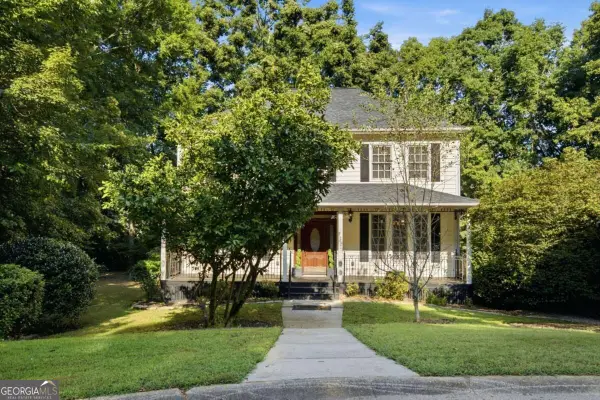 1593 Walkway Court Sw, Lilburn, GA 30047