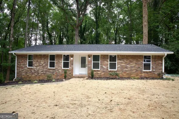 3941 Canterbury Walk, Douglasville, GA 30135
