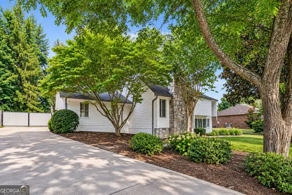 290 Saddle Lake Drive, Roswell, GA 30076
