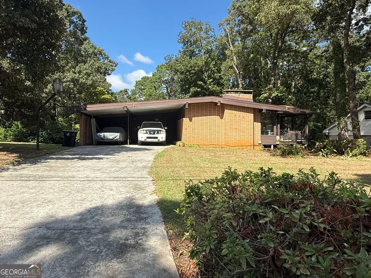 300 Chestnut Road, Warner Robins, GA 31088 - #1