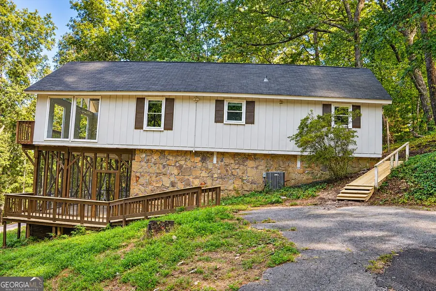 165 Royal Lodge Dr, Warm Springs, GA 31830 - #2