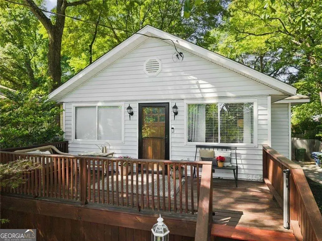 2152 Forrest Place Nw, Atlanta, GA 30318 - #1