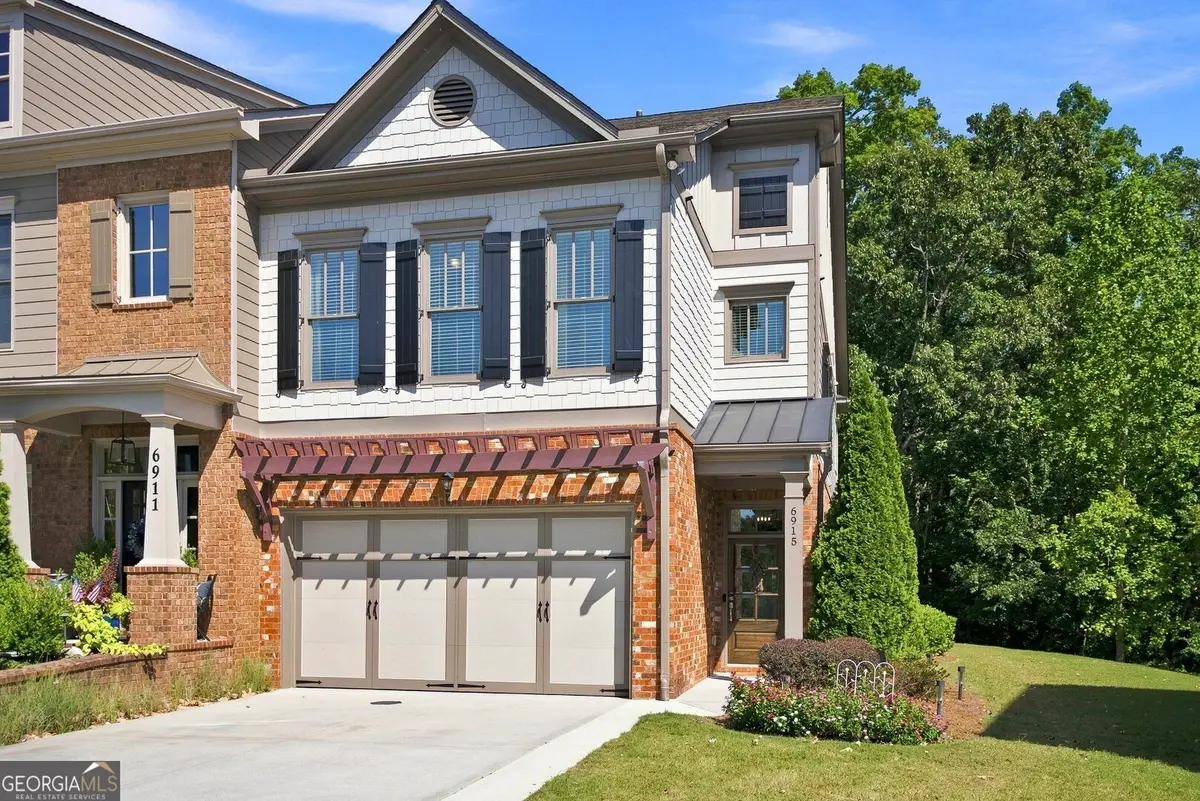 6915 Fellowship Lane, Flowery Branch, GA 30542 - #1