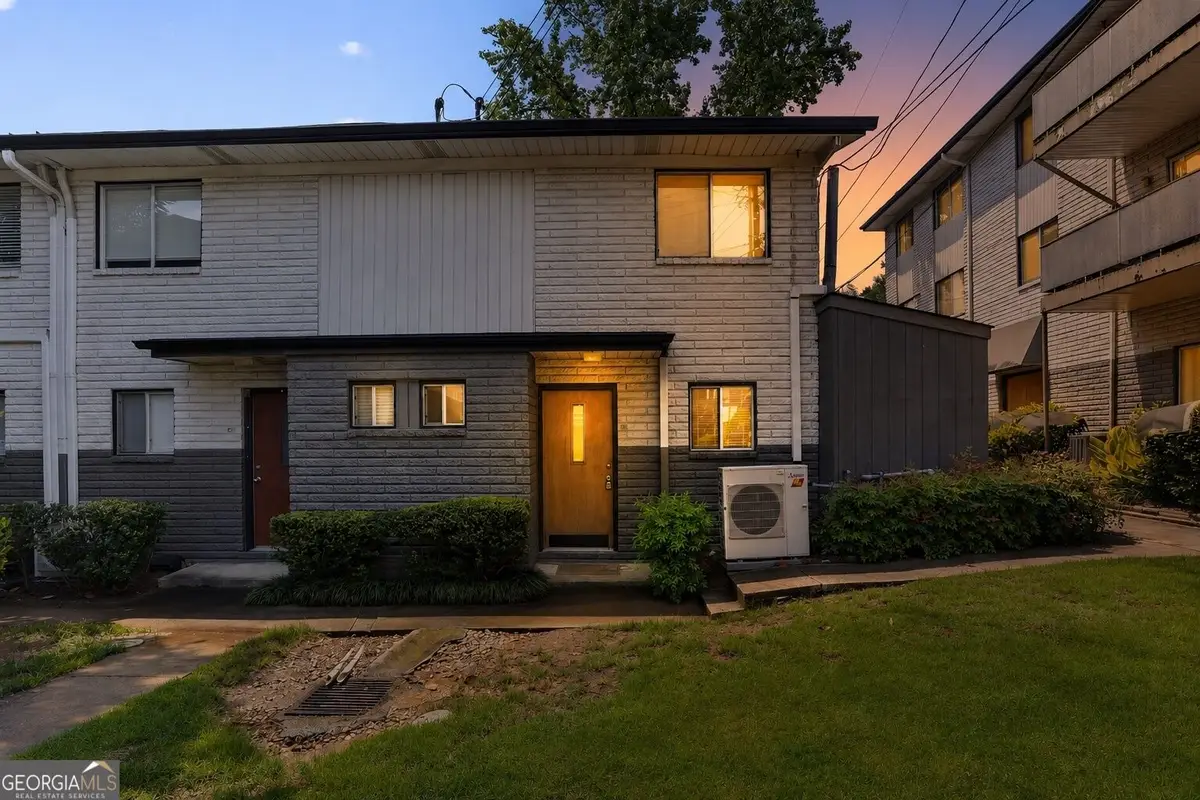 3501 Roswell Road Ne #APT 501, Atlanta, GA 30305 - #1