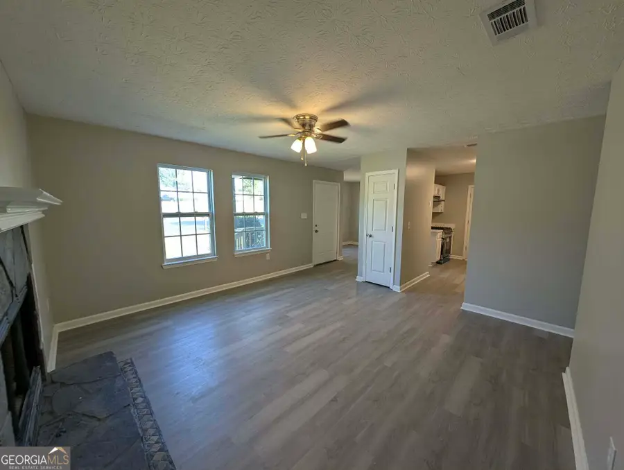 126 Crystal Brook, Griffin, GA 30223 - #3