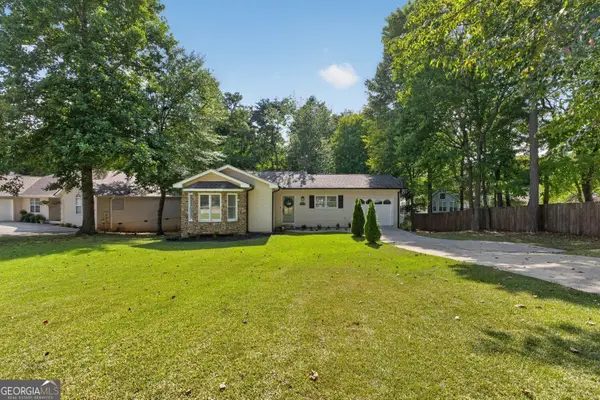 938 Charleston Court, Gainesville, GA 30501