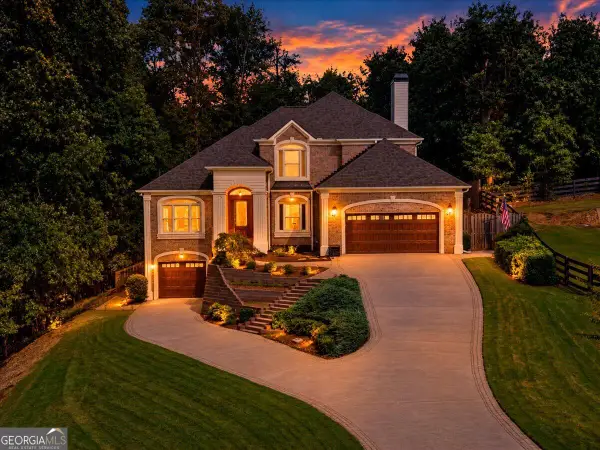 1525 Rising Mist Lane, Cumming, GA 30041