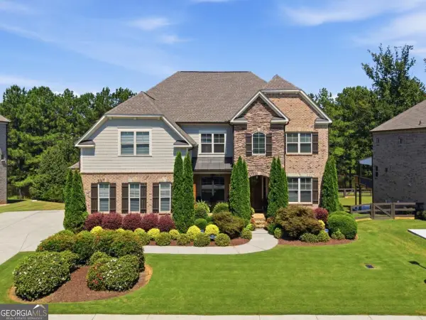 3825 Lakehurst Way, Cumming, GA 30040