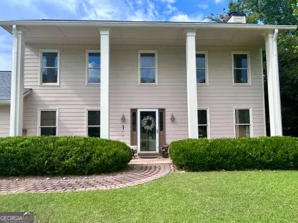 200 Hedgewood Court, Peachtree City, GA 30269