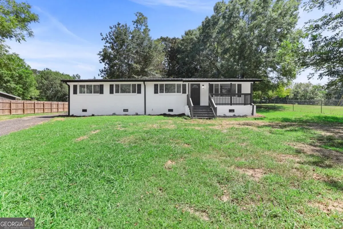 4993 Loan Oak Road, Grantville, GA 30220 - #1