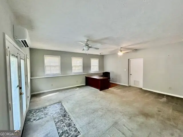 204 Lafayette St, Barnesville, GA 30204 - #3