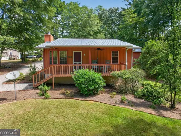 923 Crooked Creek Road, Eatonton, GA 31024