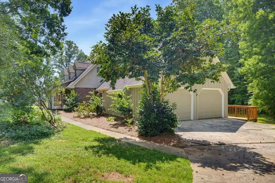 435 NW Stonehenge Drive, Marietta, GA 30064 - #2
