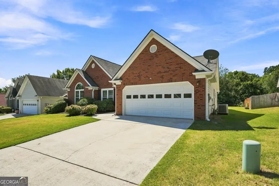 2762 Hillvale Cove Way, Lithonia, GA 30058 - #3