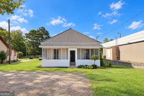 324 W Line Street, Calhoun, GA 30701