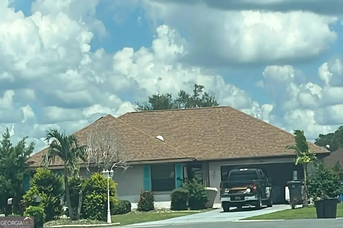 300 Thorn Hill Place, Sun City Center, FL 33573 - #1