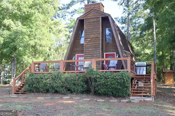 925 Barbara Point Road Sw, Sparta, GA 31087