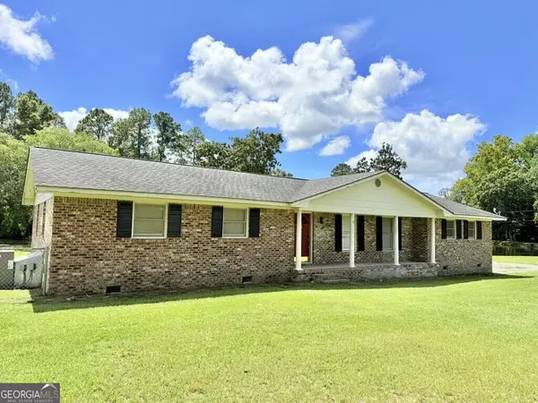 2002 Golden Rd W, Tifton, GA 31793